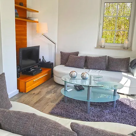 Holiday home Luna Wenningstedt-Braderup